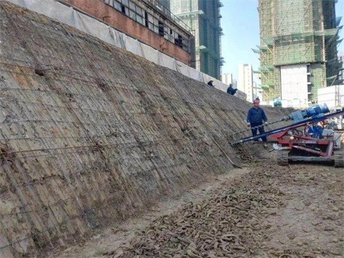 城中建筑边坡支护
